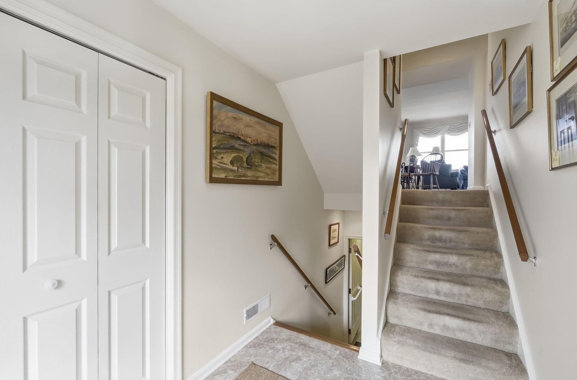 5979 Lawton Avenue photo 28