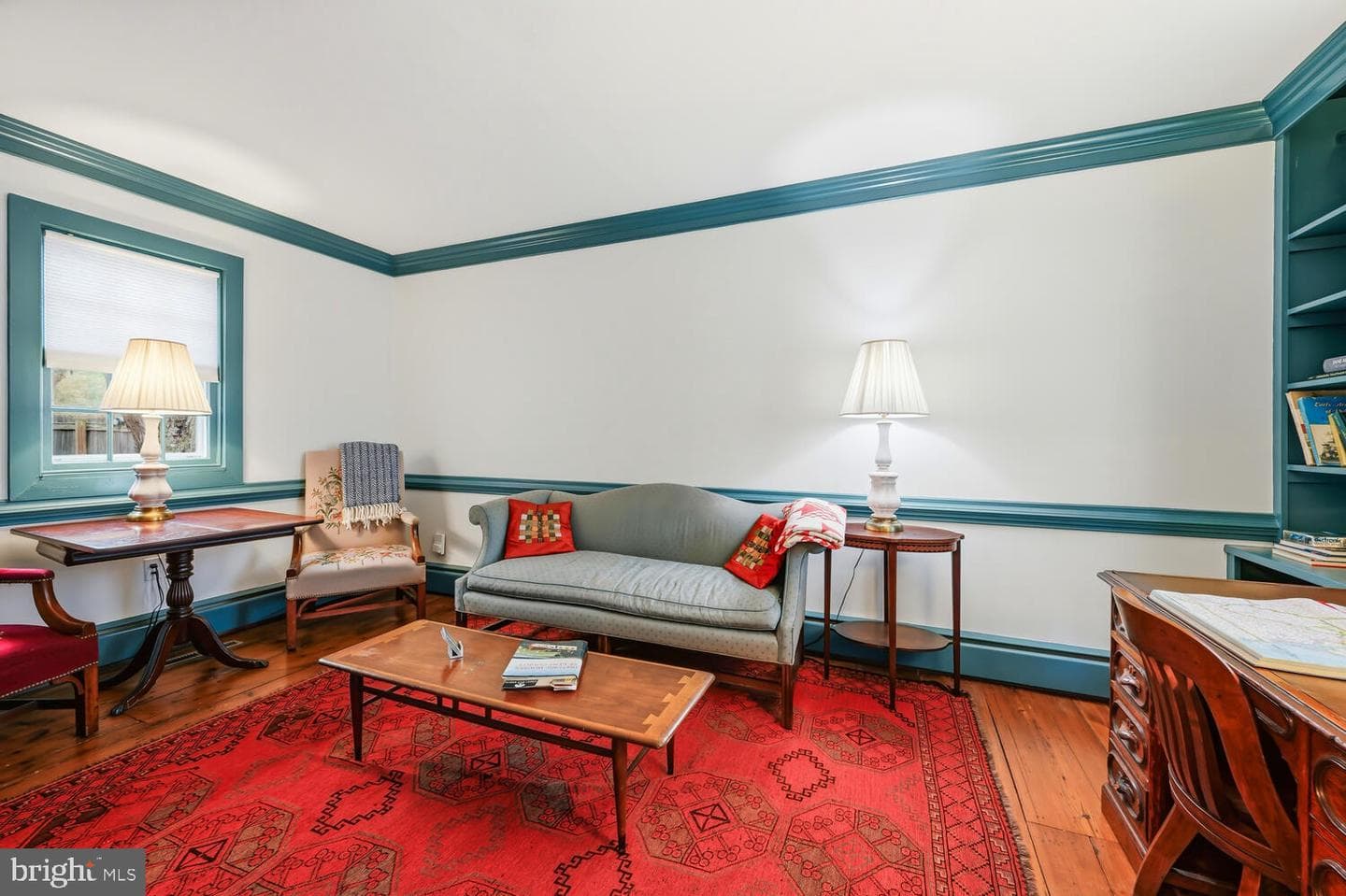 106 Queen Street S photo 30