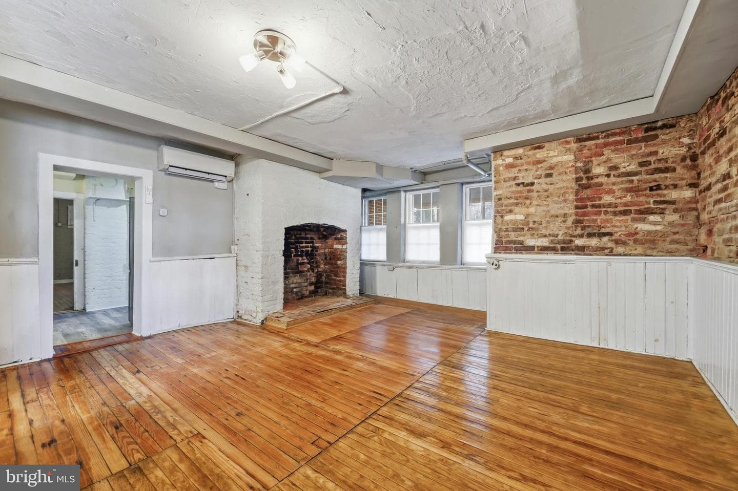117 Water Street N #1a, 1b, 2a, &amp; 2b photo 48