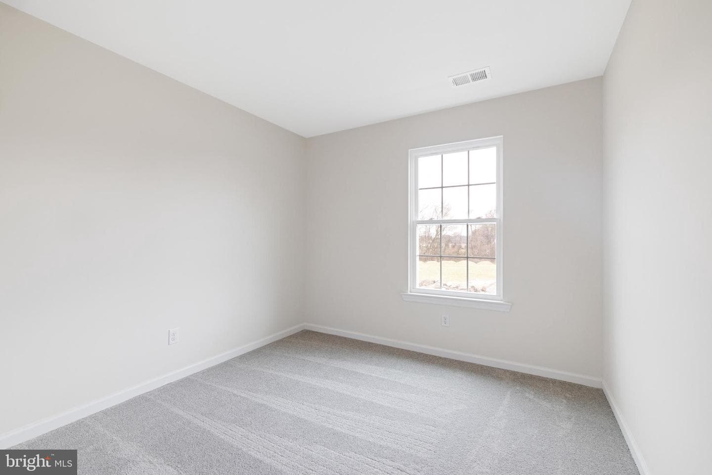 107 Metcalf Road photo 12