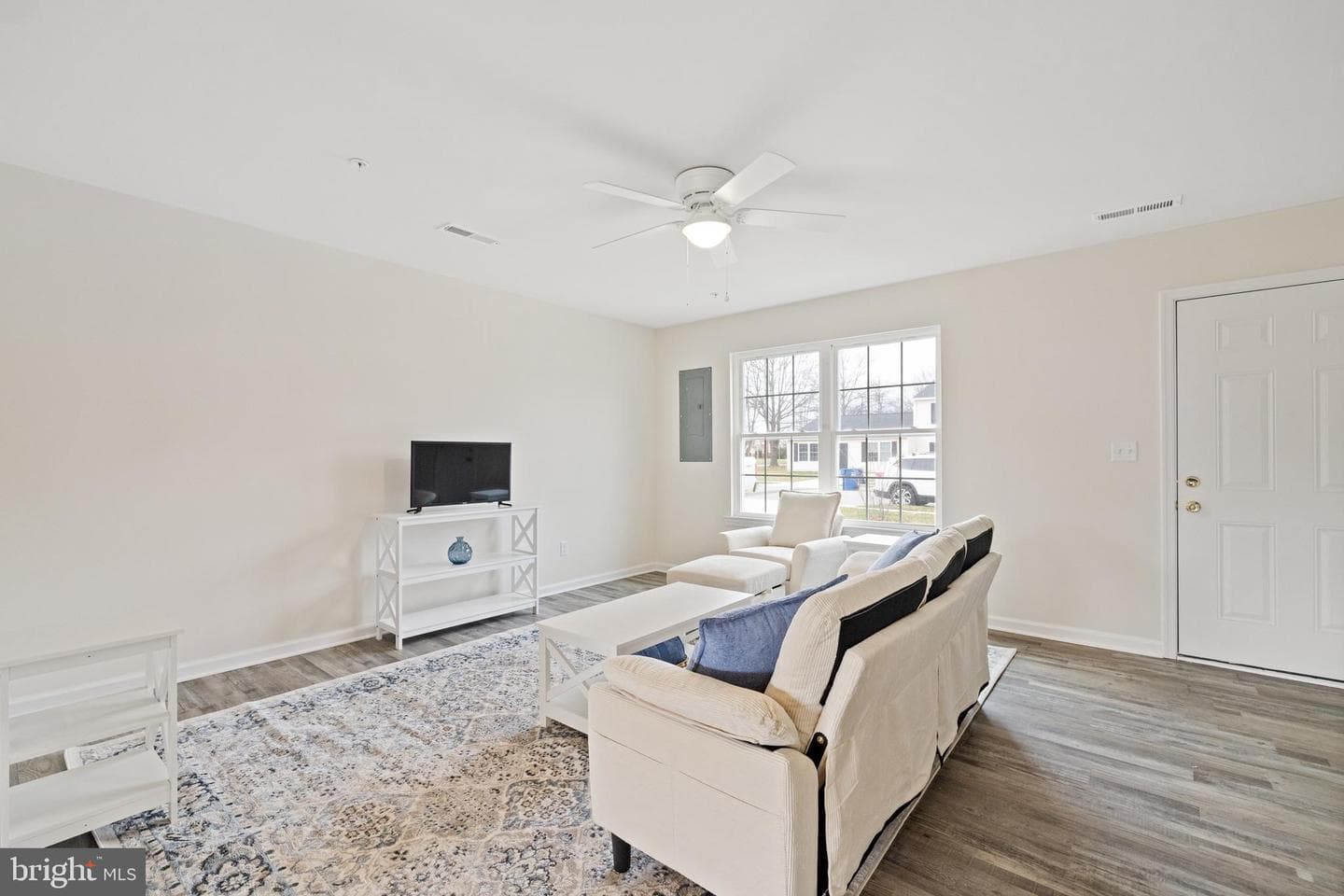 107 Metcalf Road photo 5
