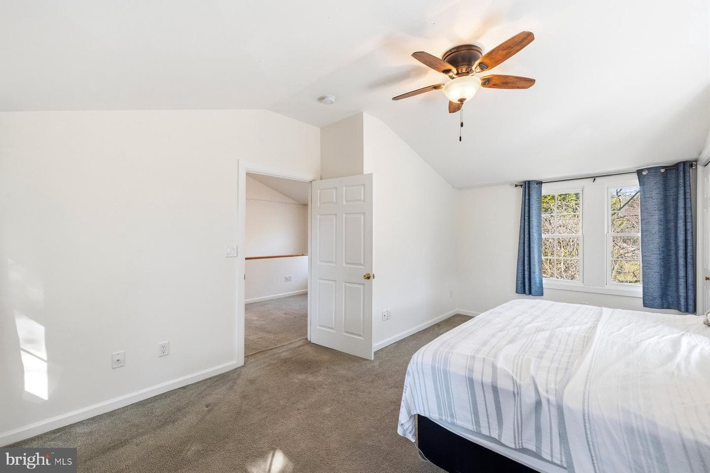 5188 Skinners Neck Road photo 22