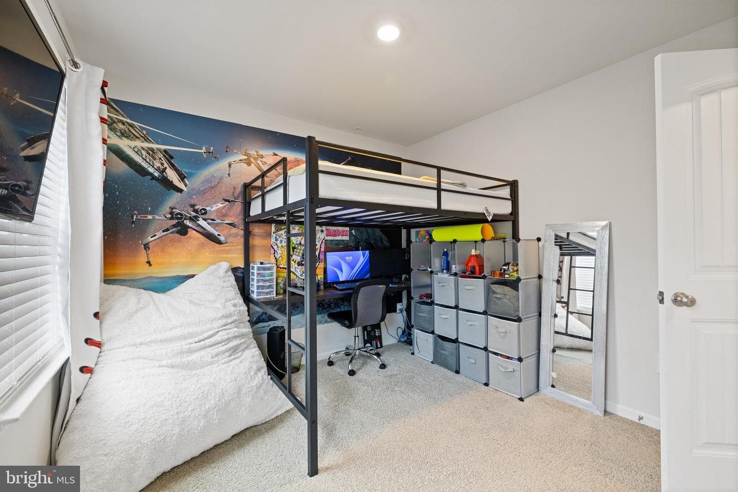104 Flying Cloud Drive photo 19