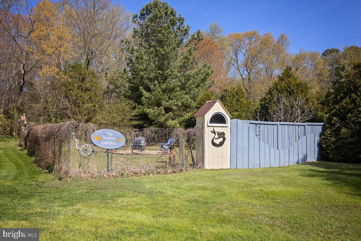 6202 Rock Hall Road photo 46