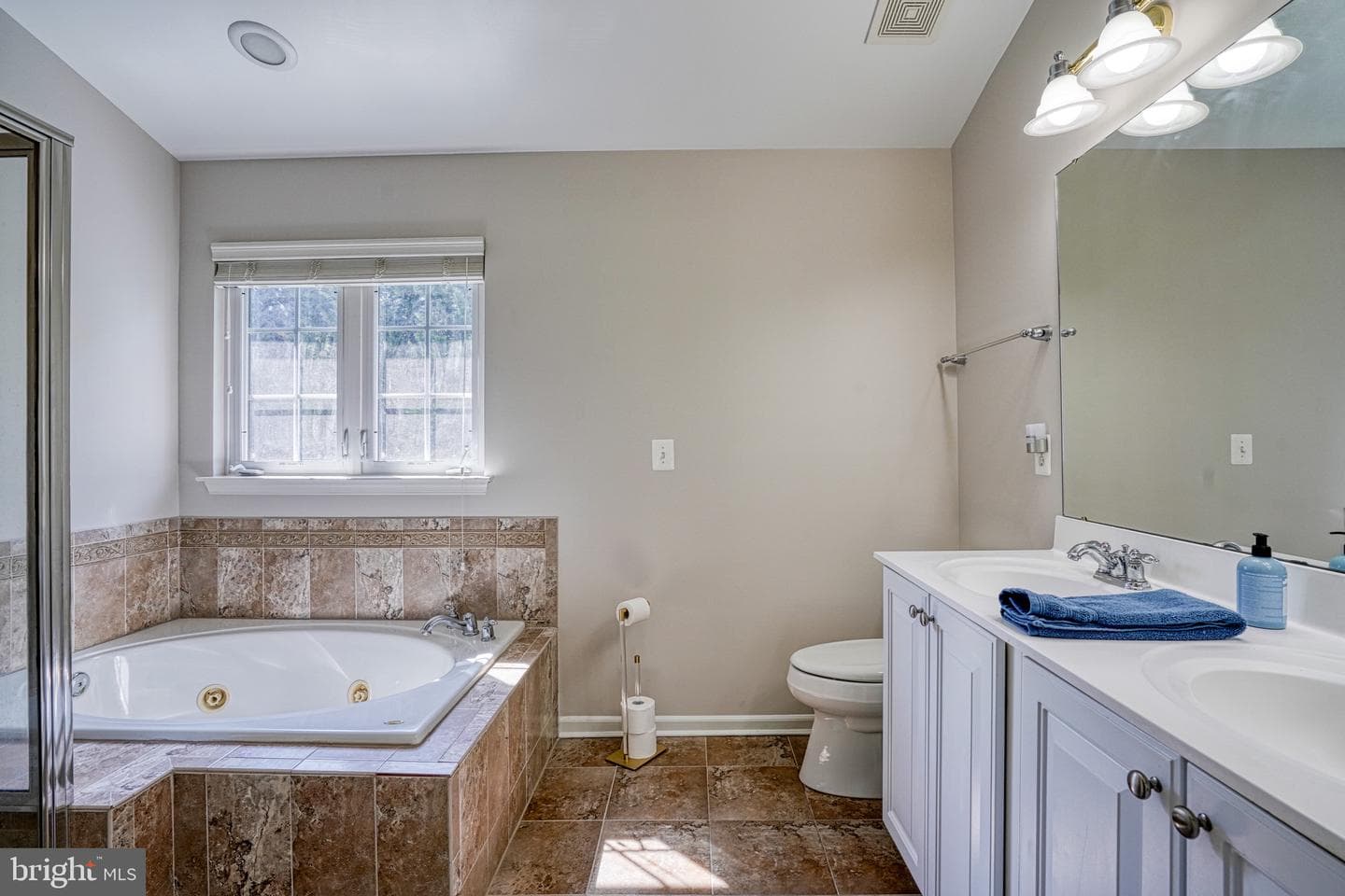 103 Trafford Drive photo 44