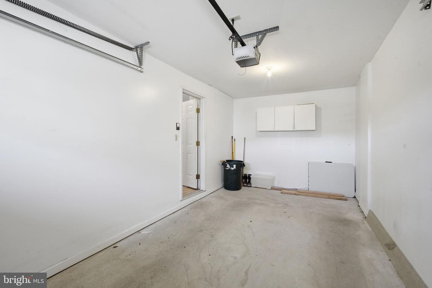20563 Rock Hall Avenue #16 photo 27
