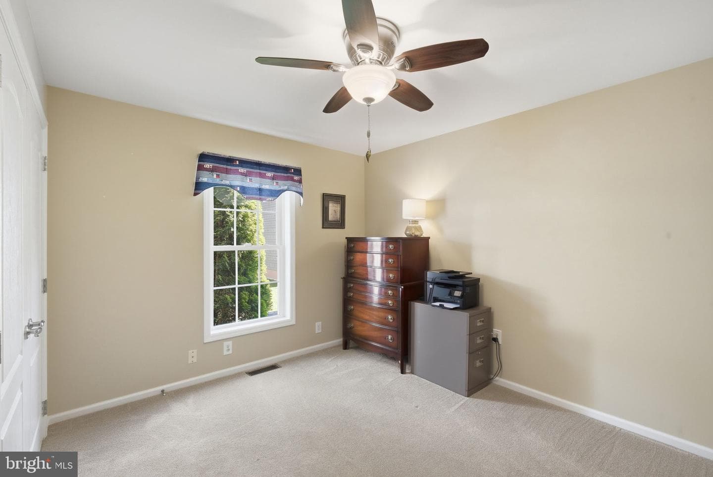 20694 Mercer Avenue photo 24