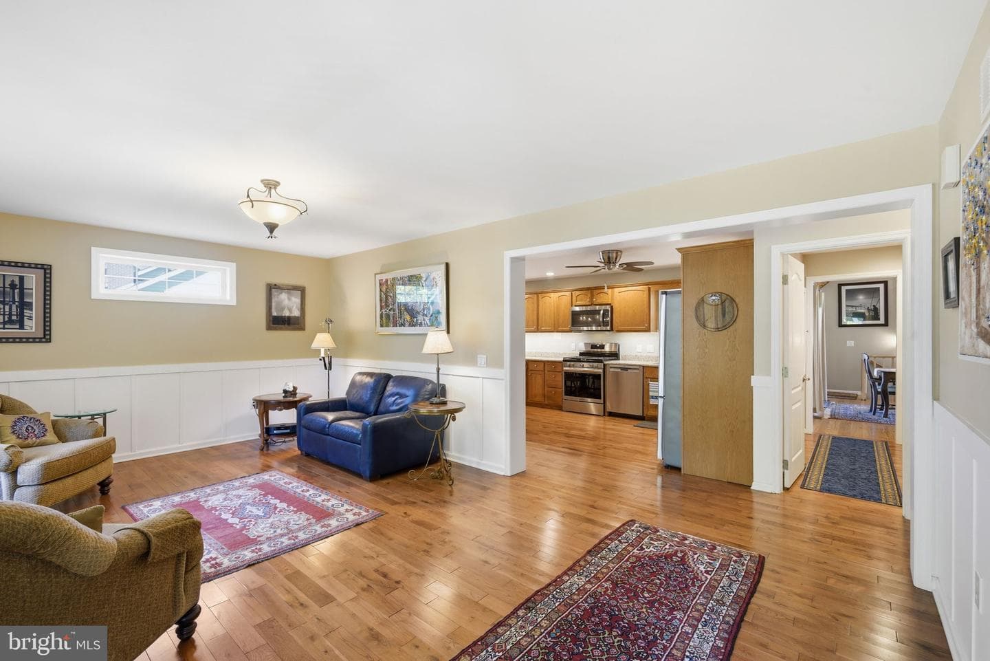20694 Mercer Avenue photo 8