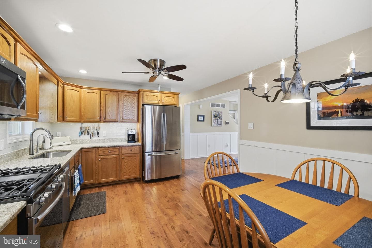 20694 Mercer Avenue photo 9