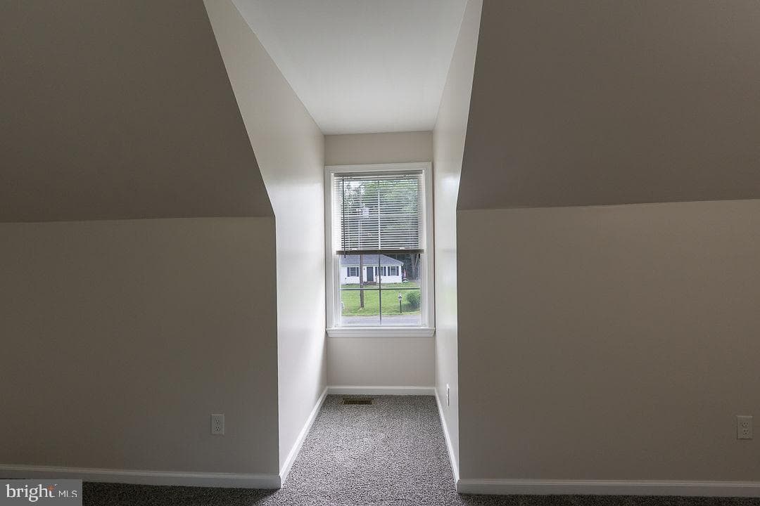 23416 Cloquet Road photo 23