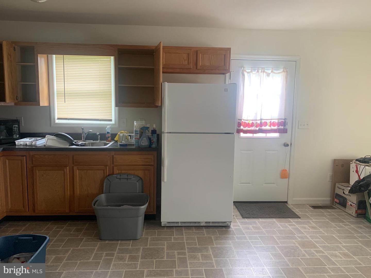 5548 Boundary Avenue photo 3