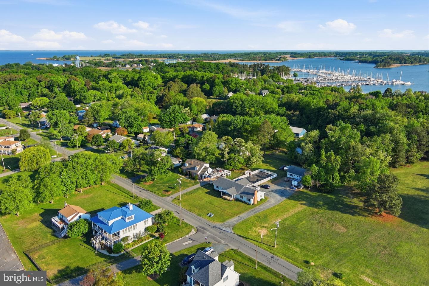 20916 Bayside Avenue photo 42