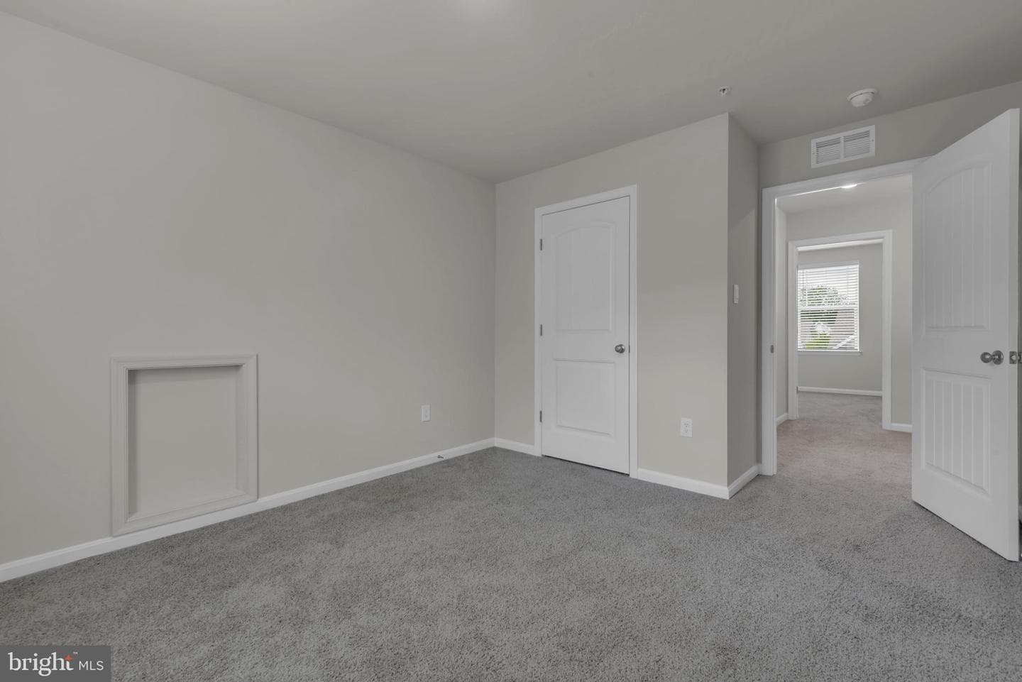 107 Flying Cloud Drive photo 34