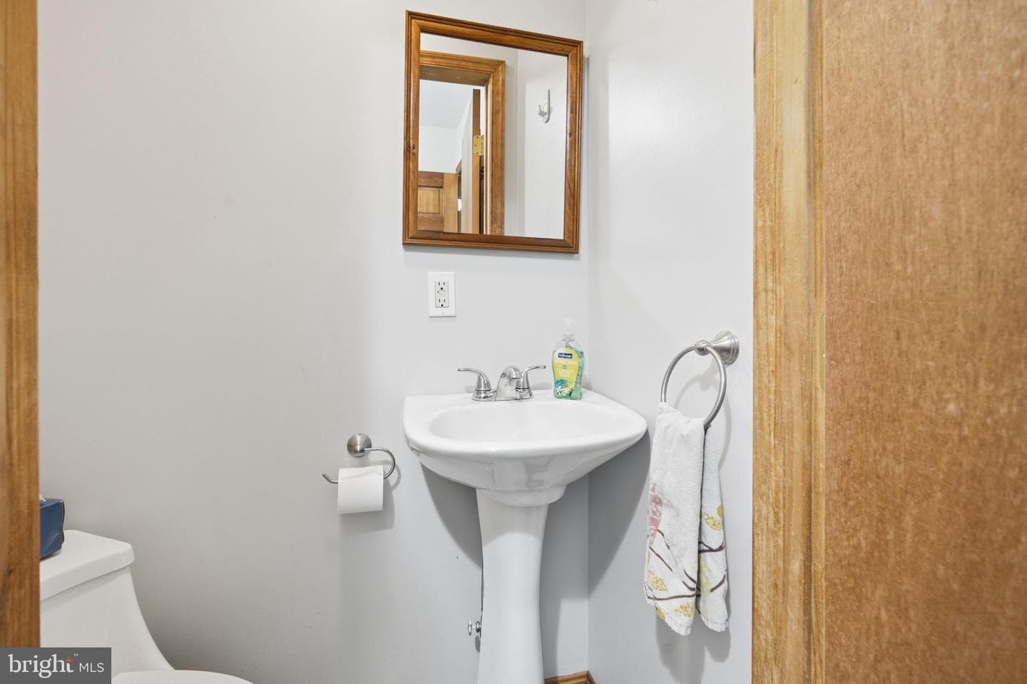 22300 Frazier Road photo 14