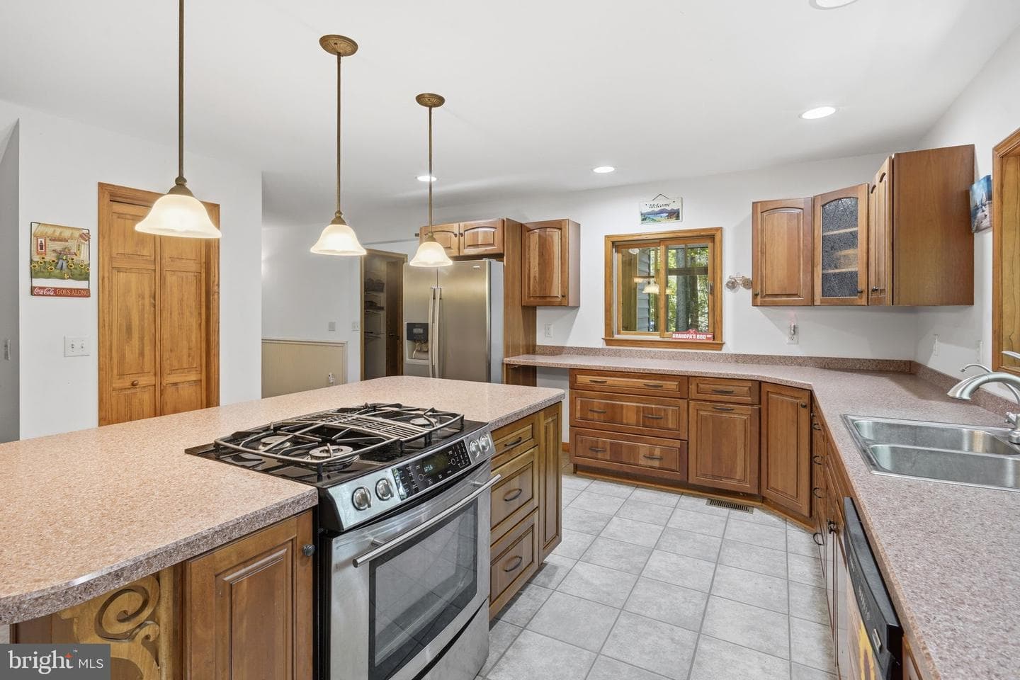22300 Frazier Road photo 5