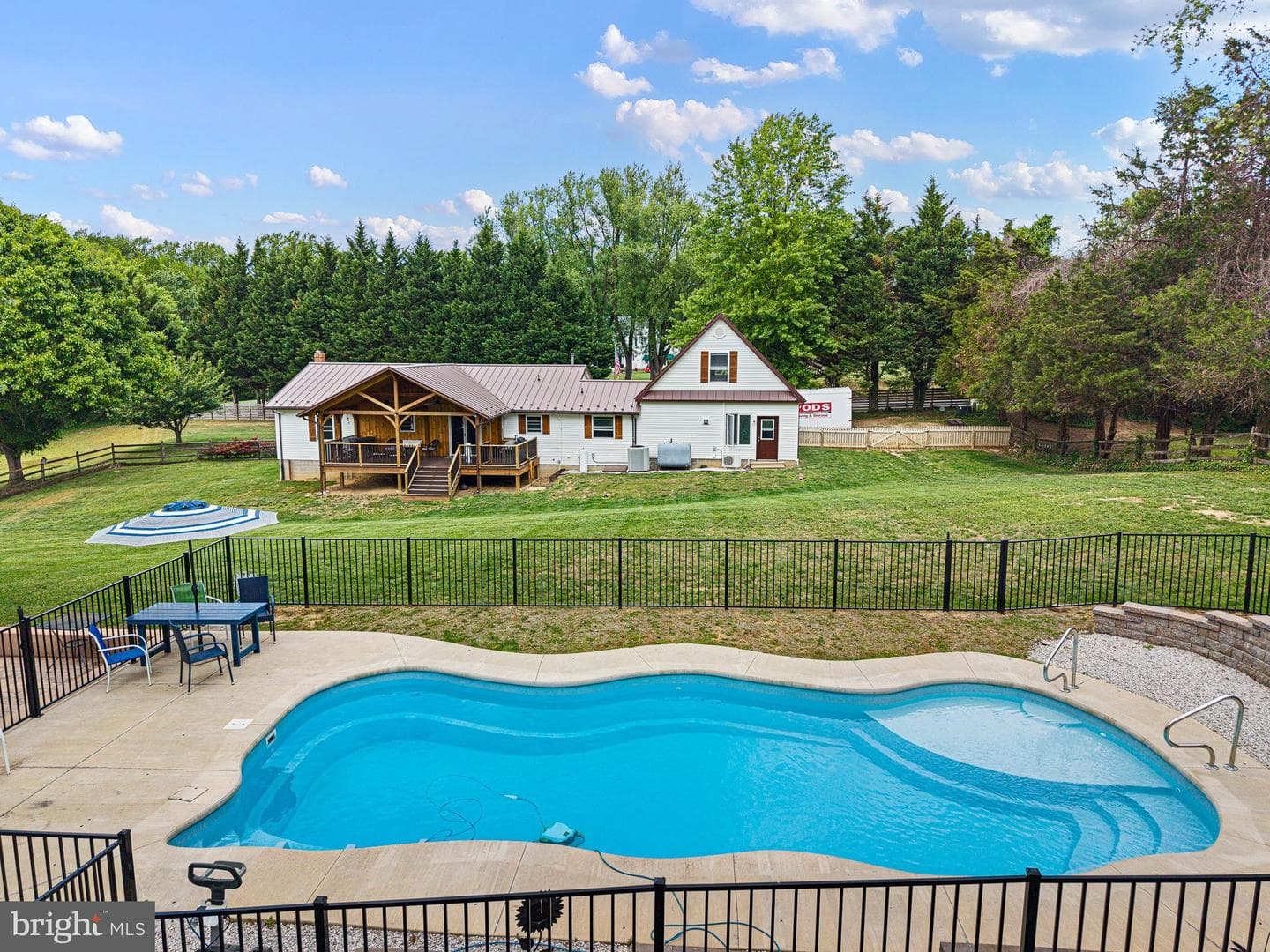 31531 Jim Davis Road photo 6