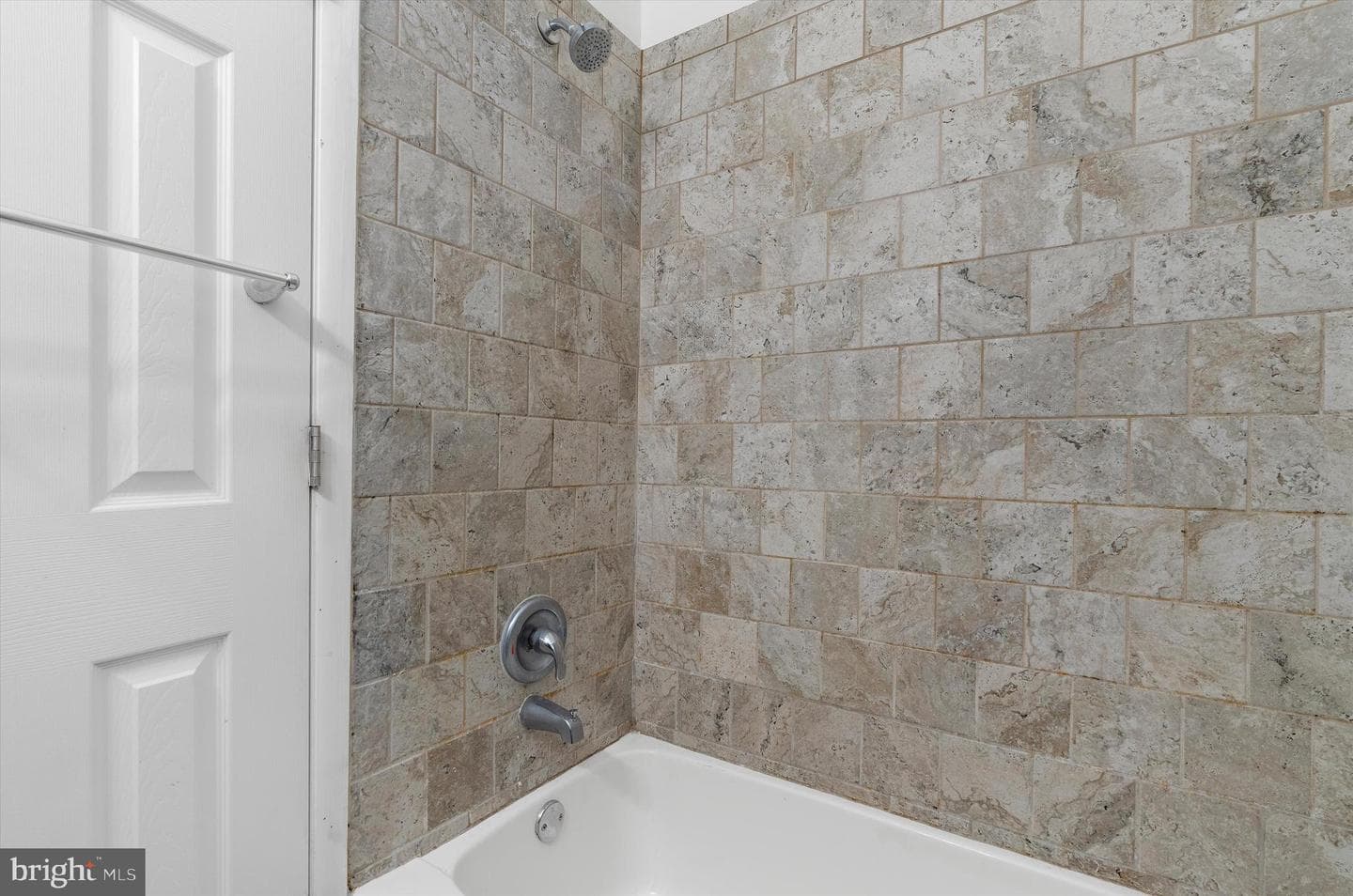21363 Lynn Lane photo 13
