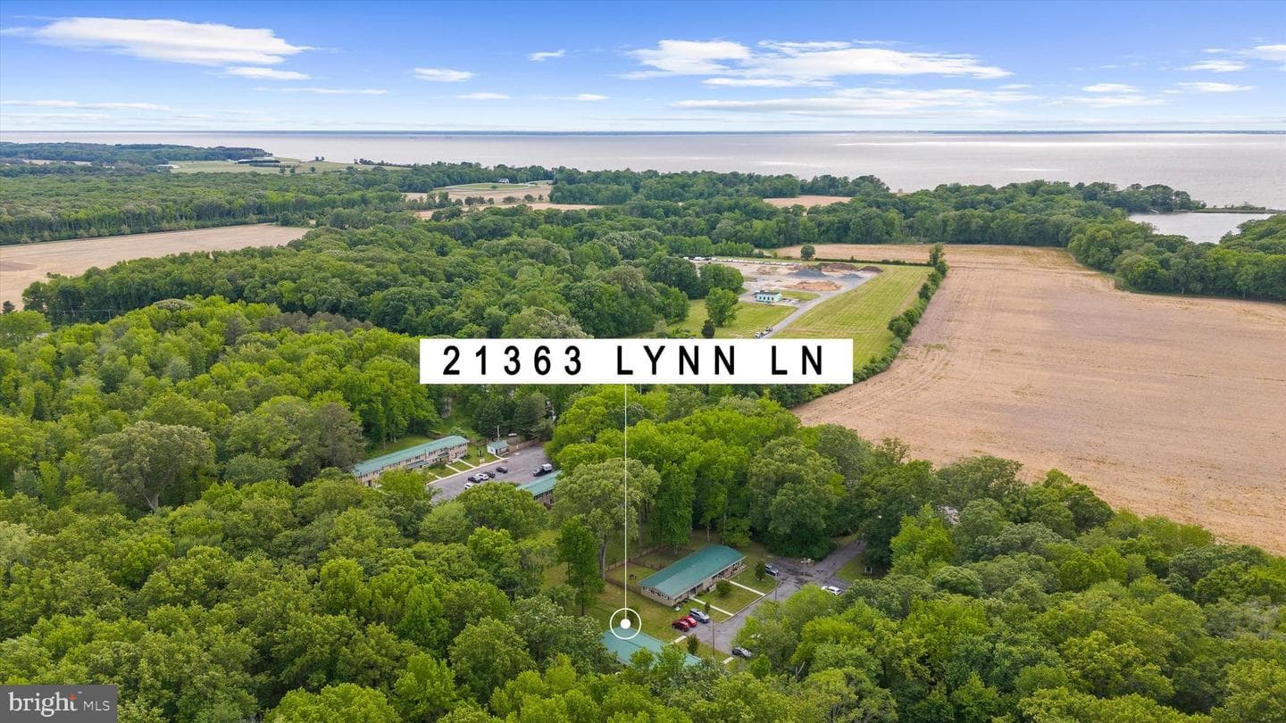 21363 Lynn Lane photo 2