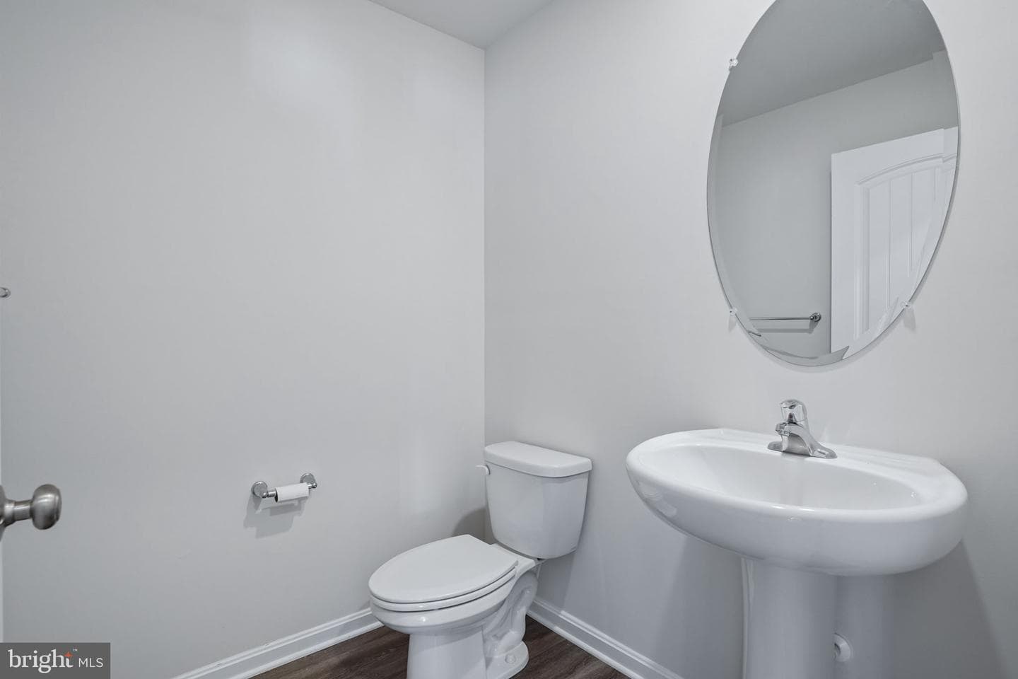 102 Flying Cloud Drive photo 29