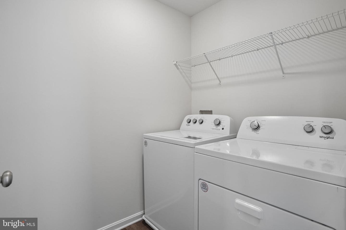 102 Flying Cloud Drive photo 32