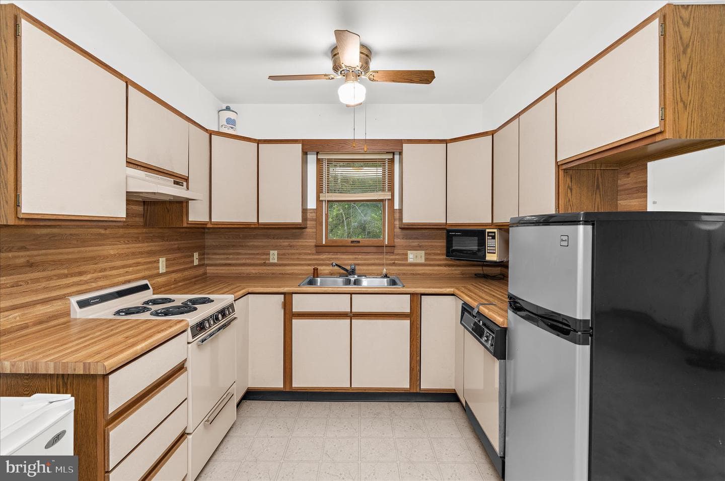 25133 Wymont Park Road photo 29