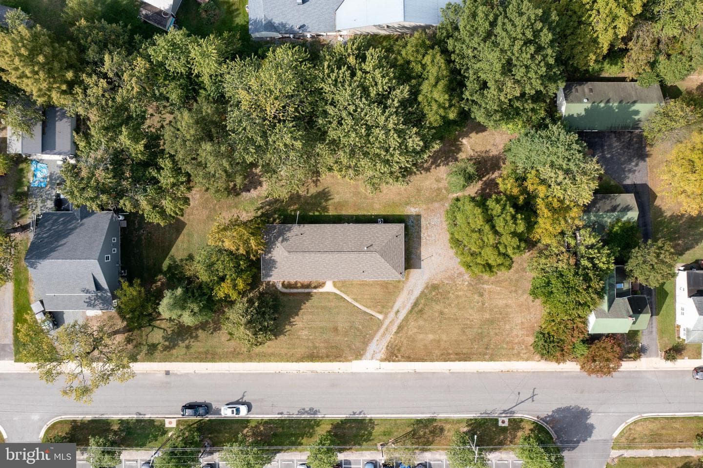 21424 Catholic Avenue photo 17