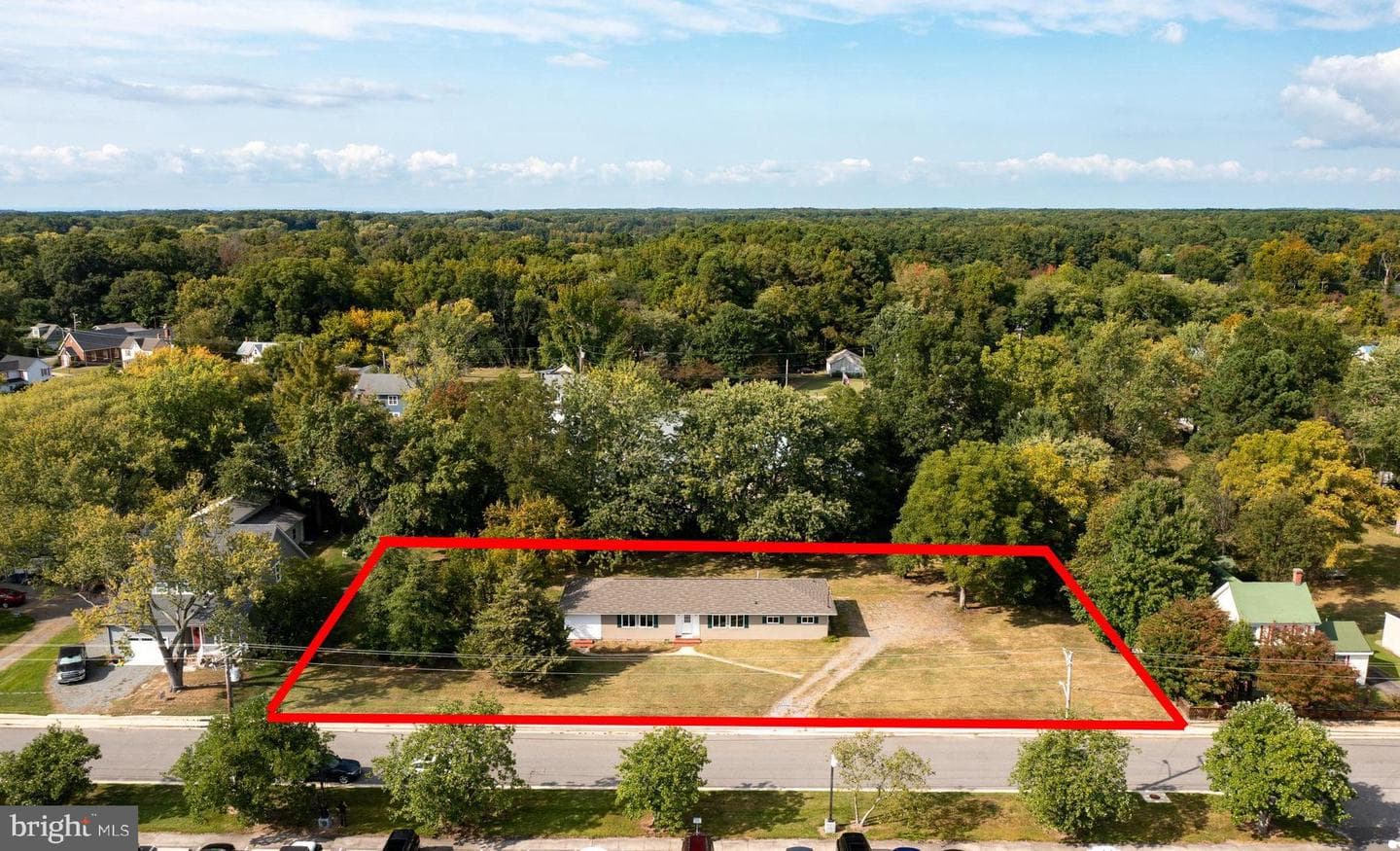 21424 Catholic Avenue photo 3