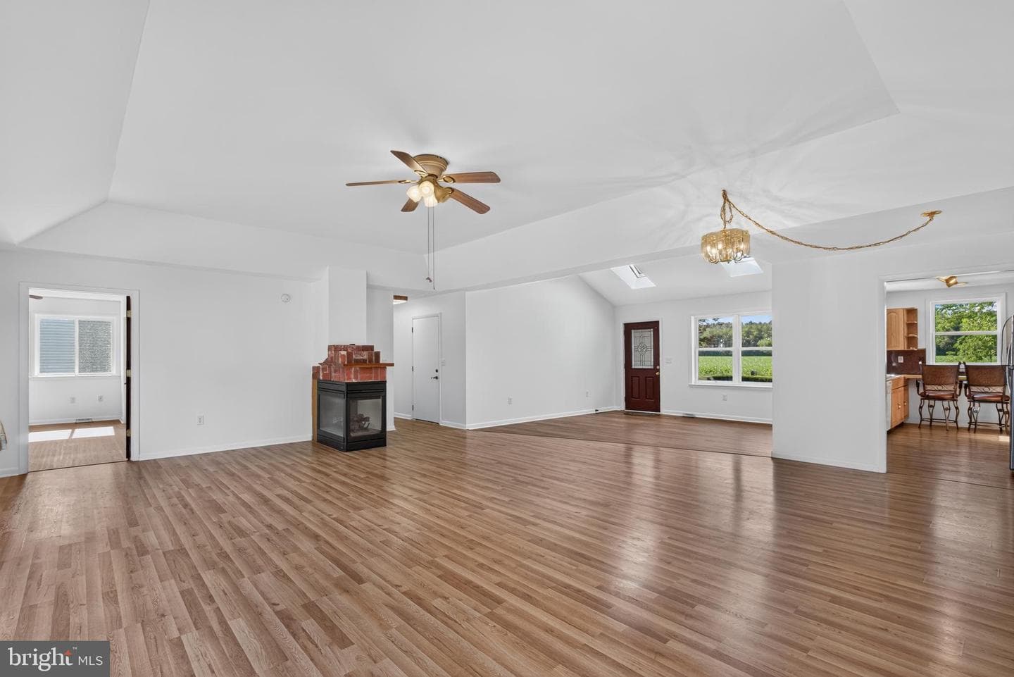 105 Dogwood Drive photo 13
