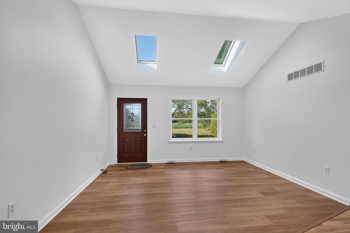 105 Dogwood Drive photo 22