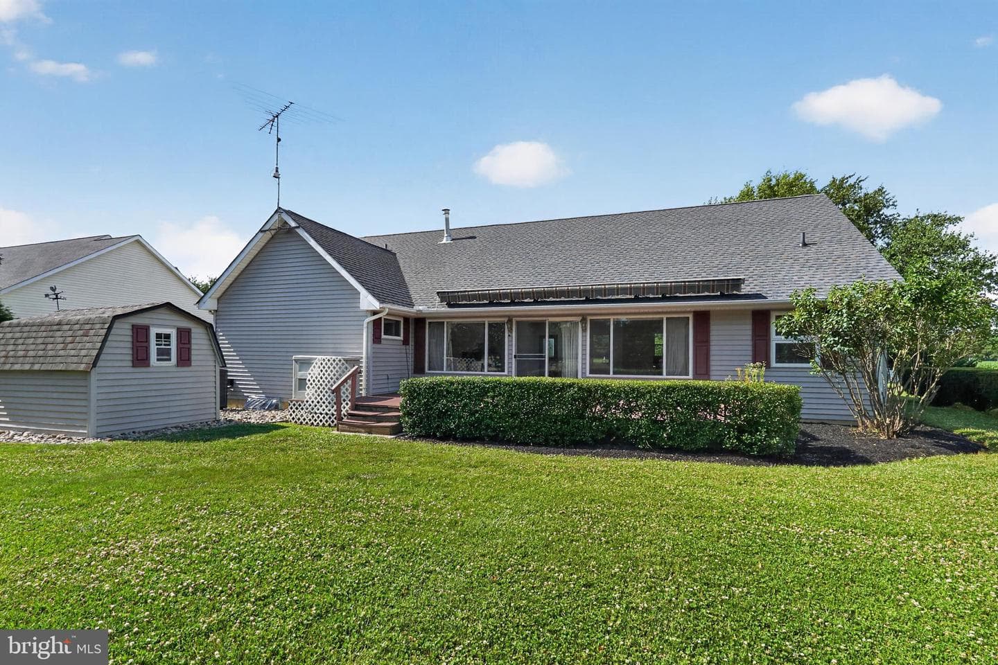 105 Dogwood Drive photo 31