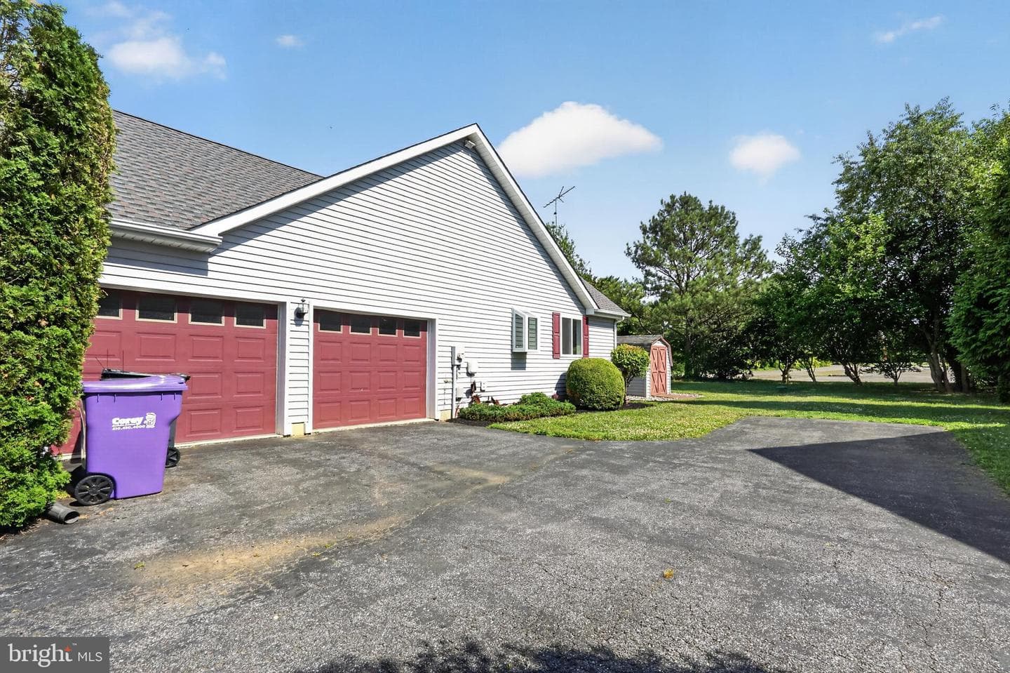 105 Dogwood Drive photo 5