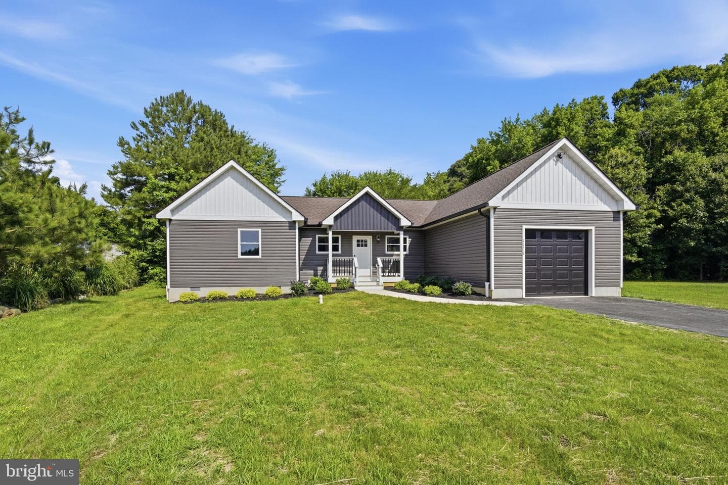 21712 Centennial Lane photo 4