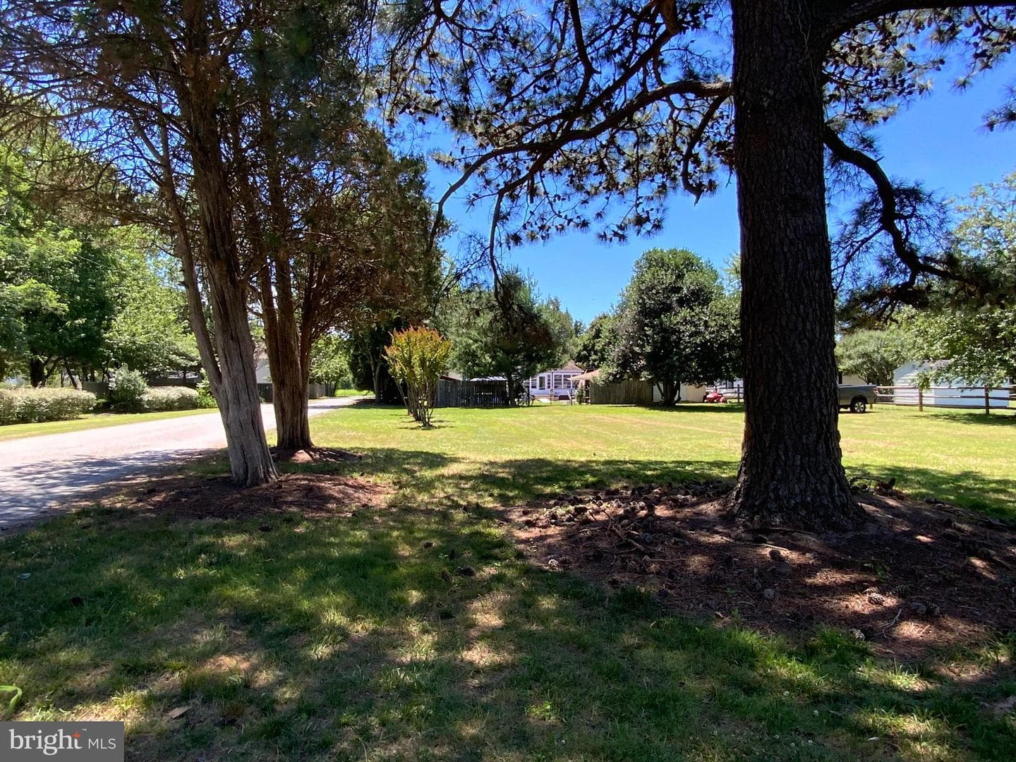 21120 Green Lane photo 19