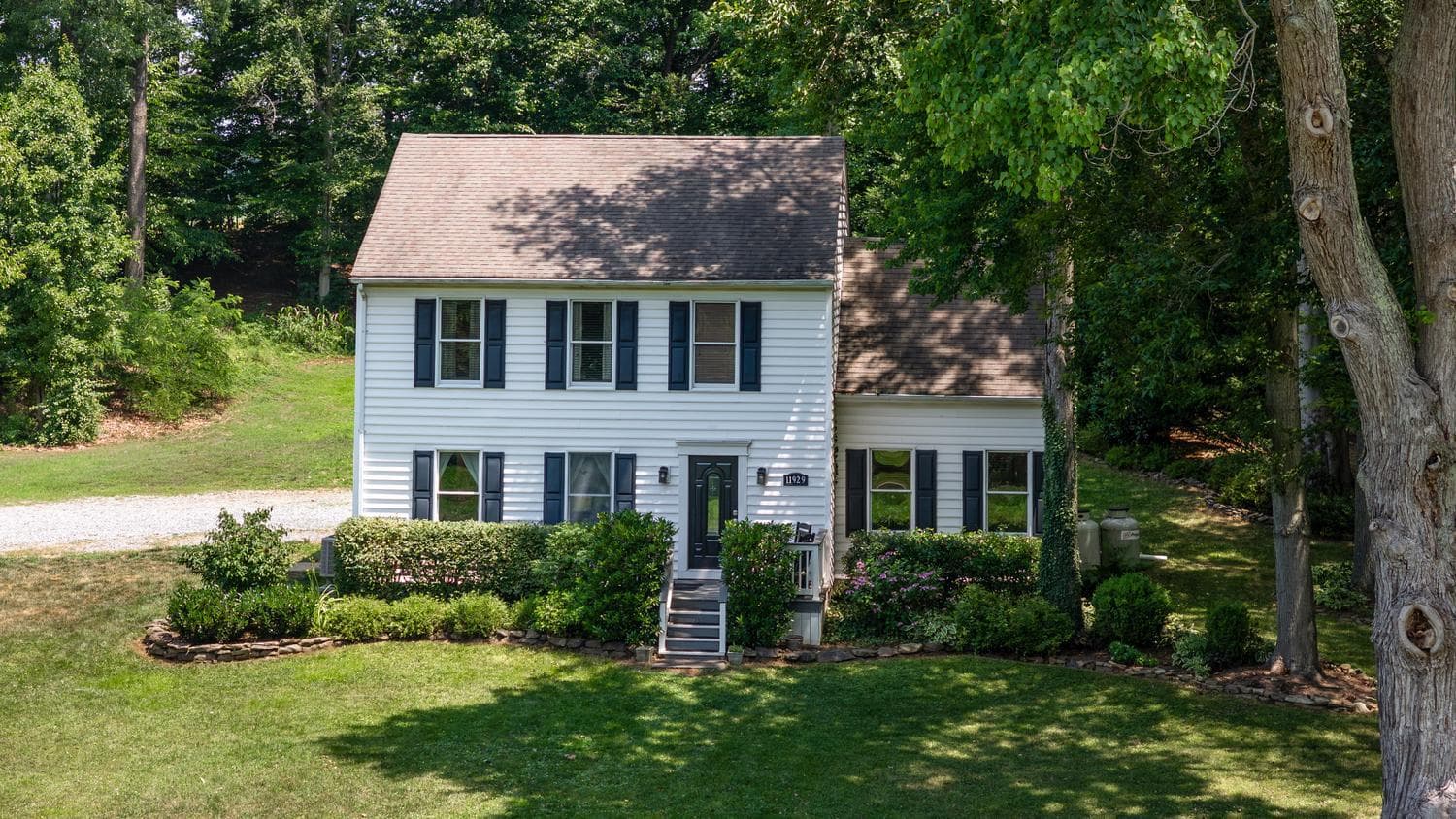 11929 Colly Cove Lane, Worton