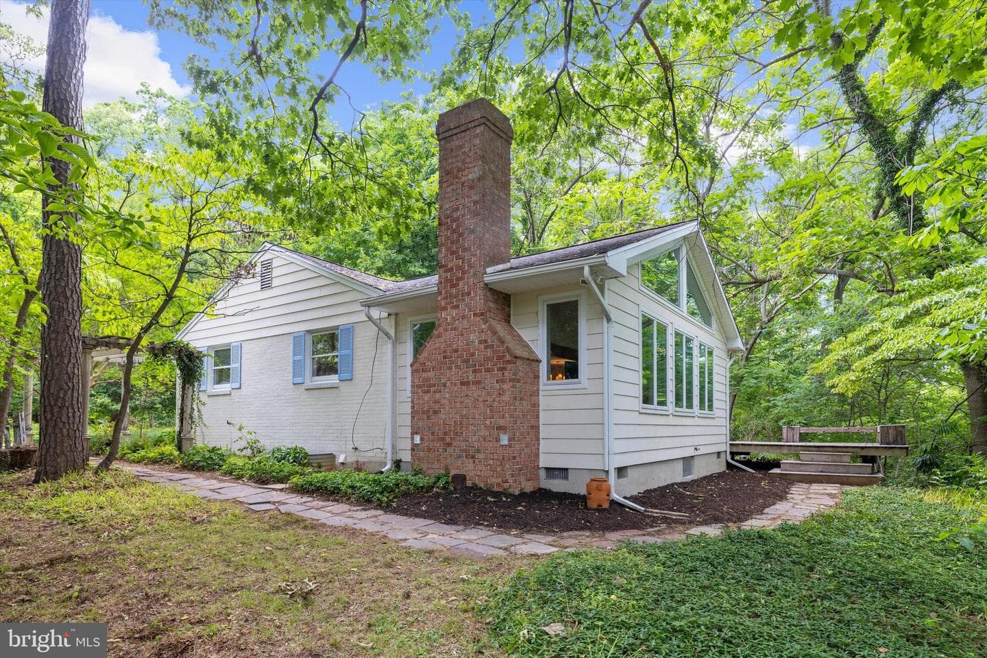 24050 Macs Lane photo 27