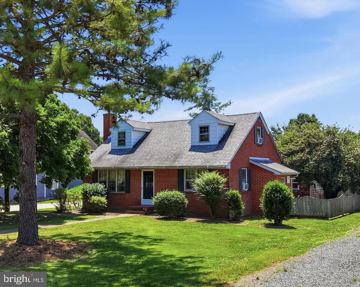 5686 S Main St, Rock Hall