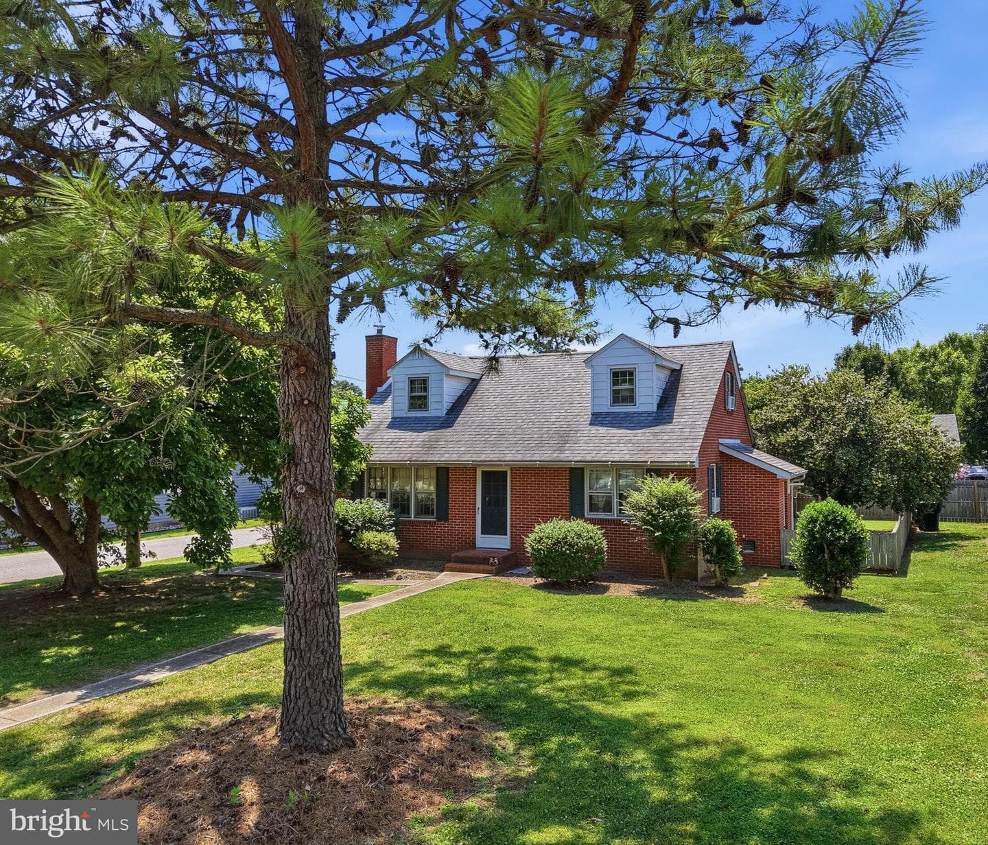 5686 S Main St photo 21