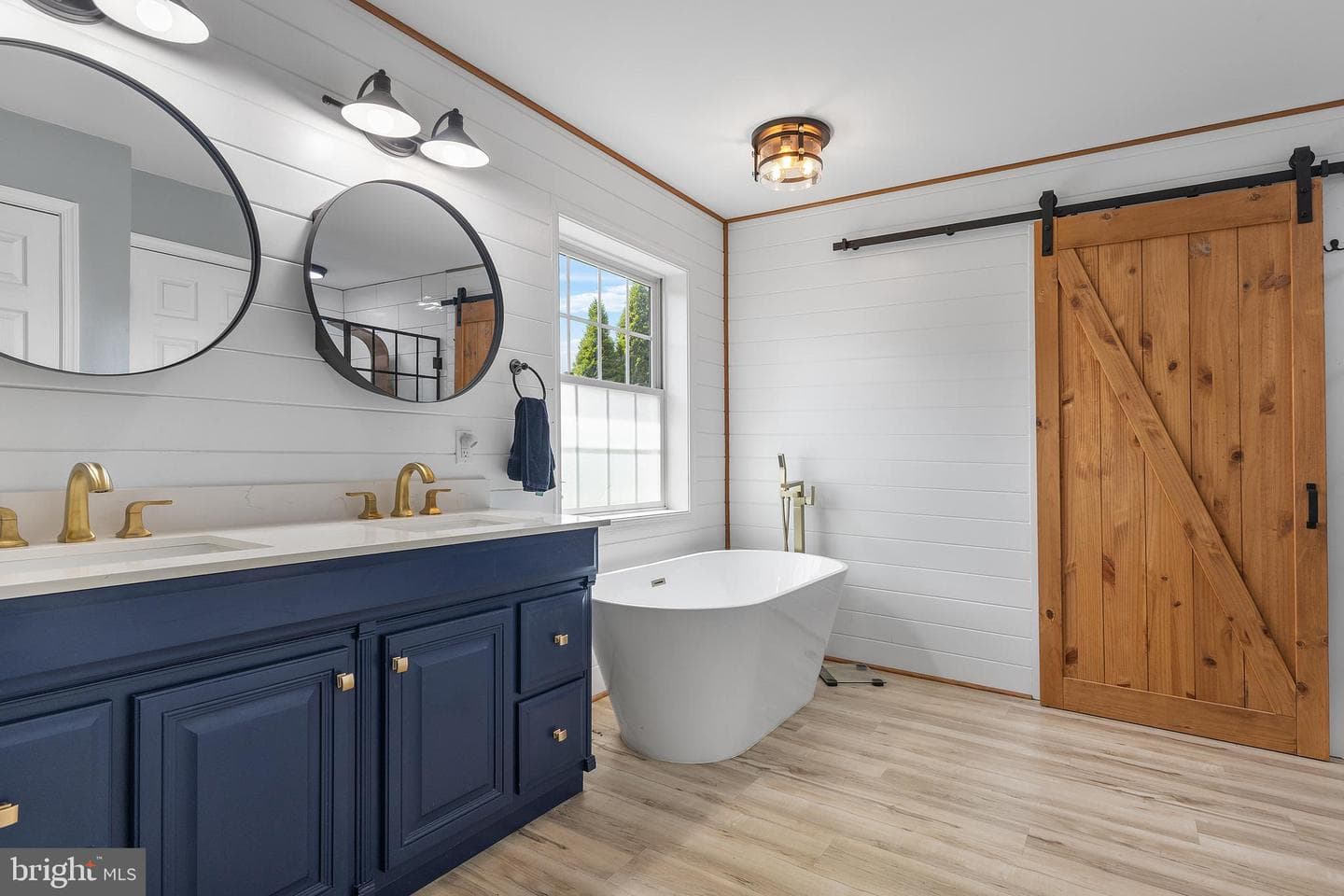 8999 Orchard Drive photo 32