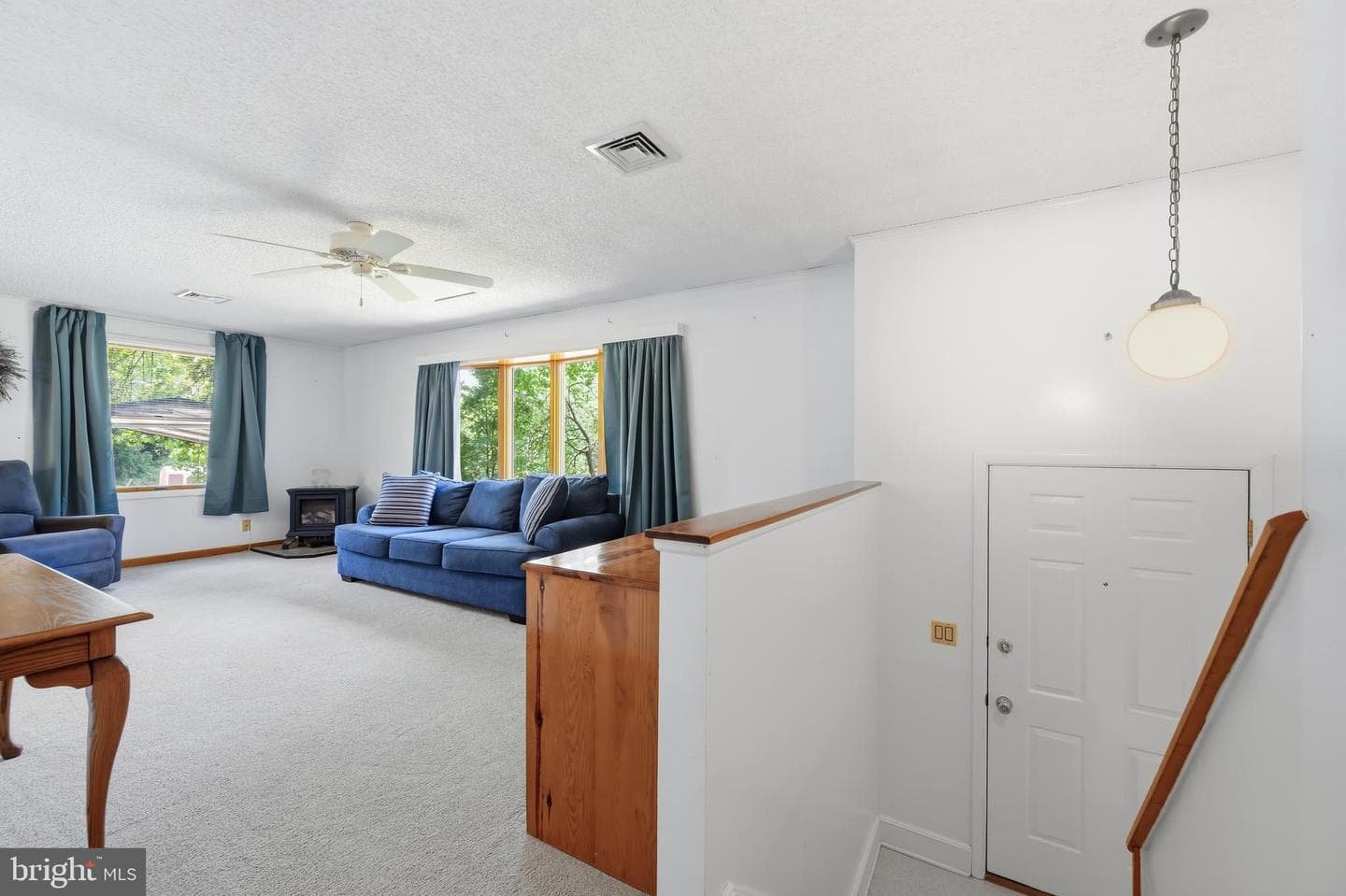 200 Manor Avenue photo 6