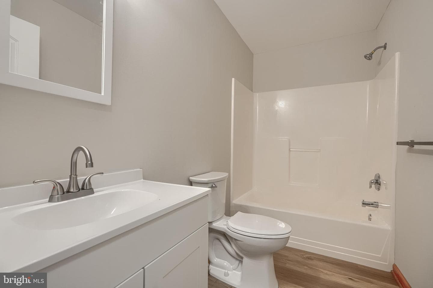 5925 Williams Street photo 25