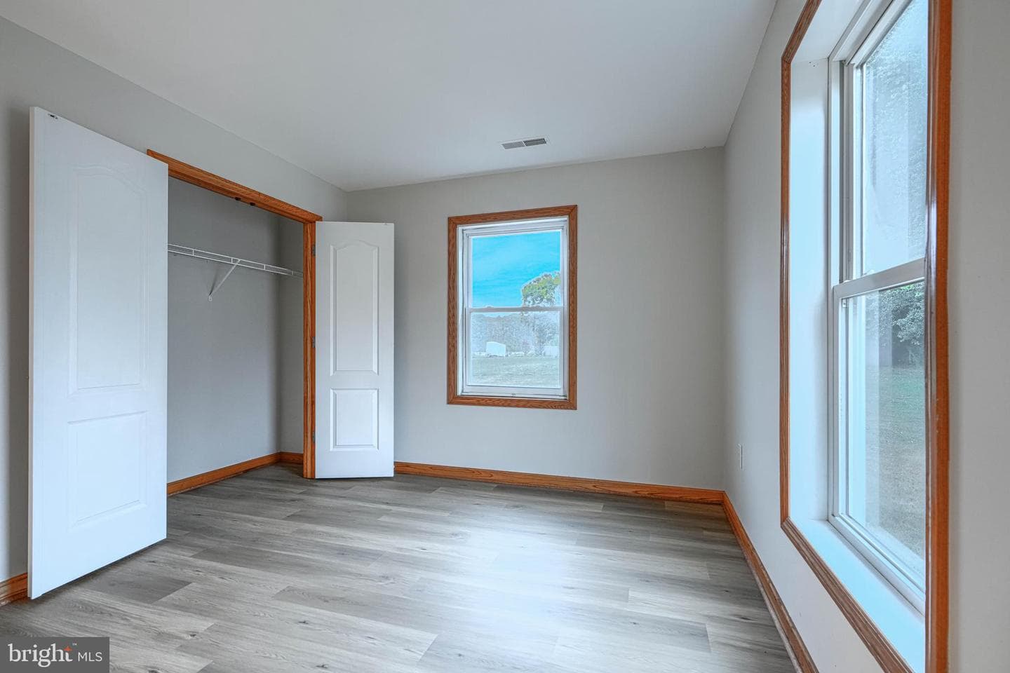 5925 Williams Street photo 29