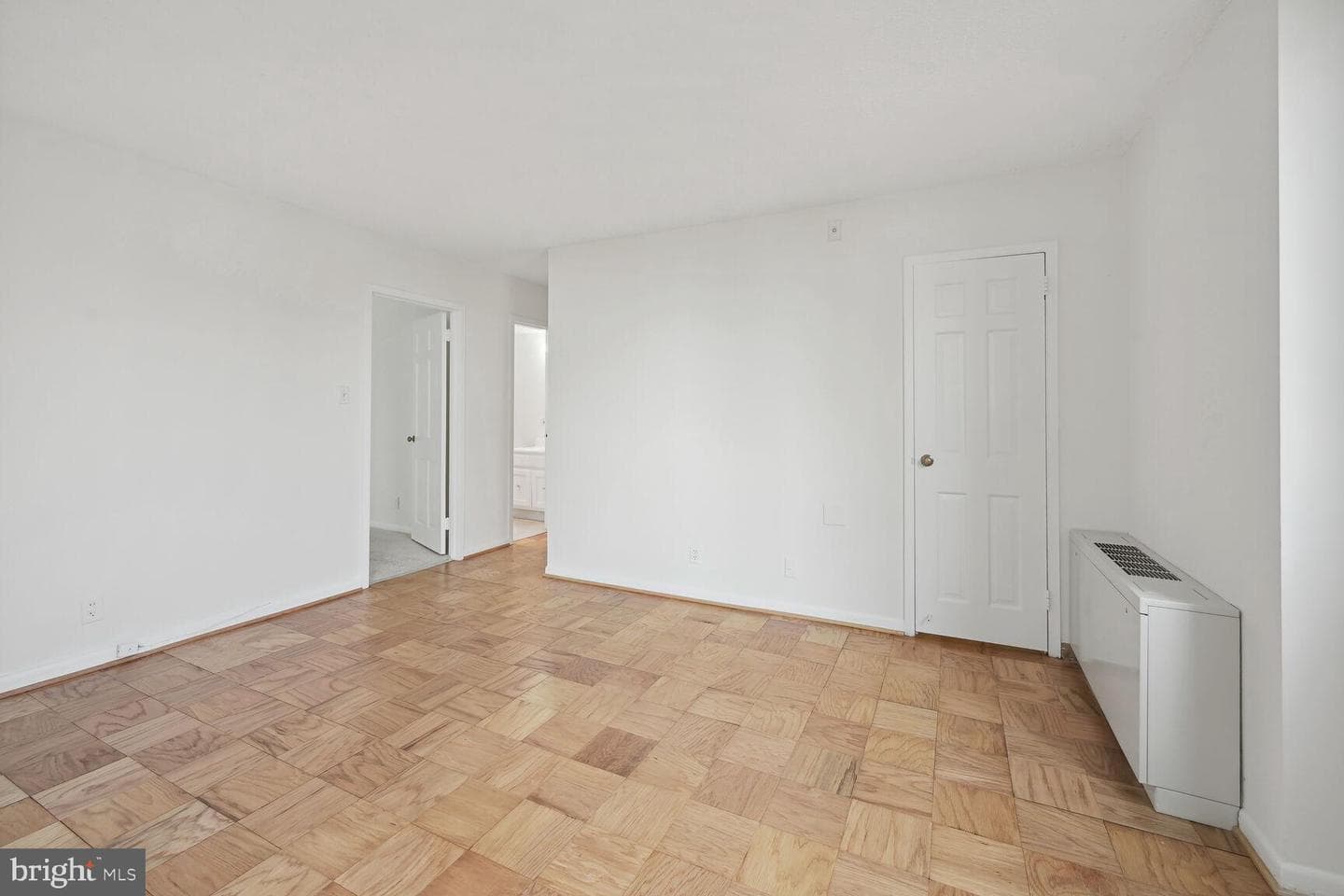 4601 N Park Avenue #709-J photo 11