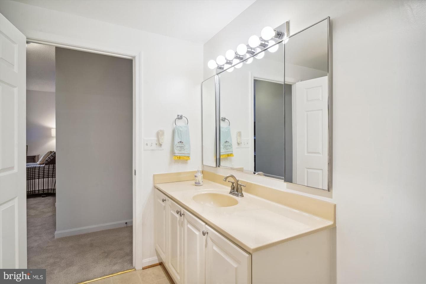 2904 N Leisure World Boulevard #504 photo 23