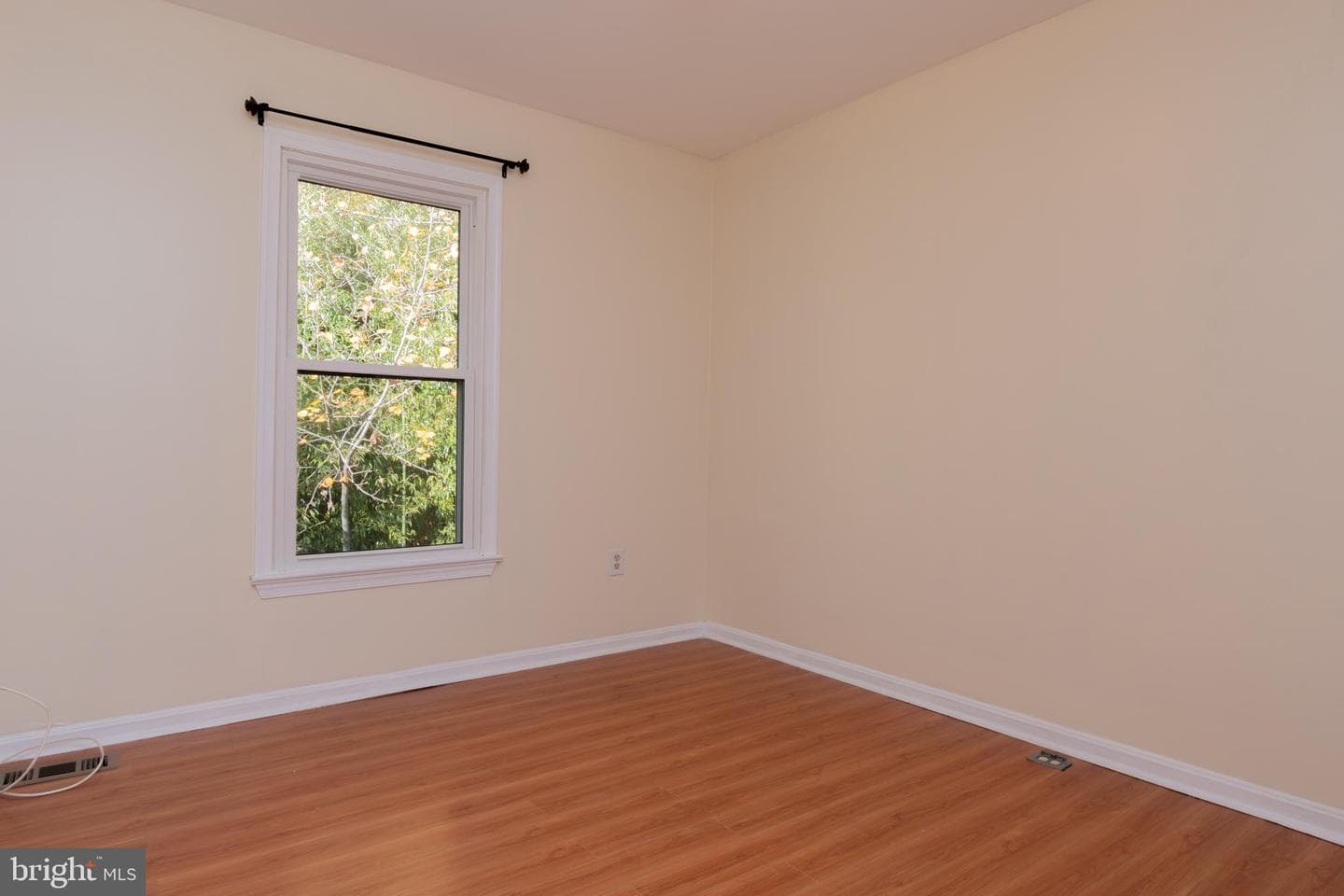 14620 Almanac Drive photo 13
