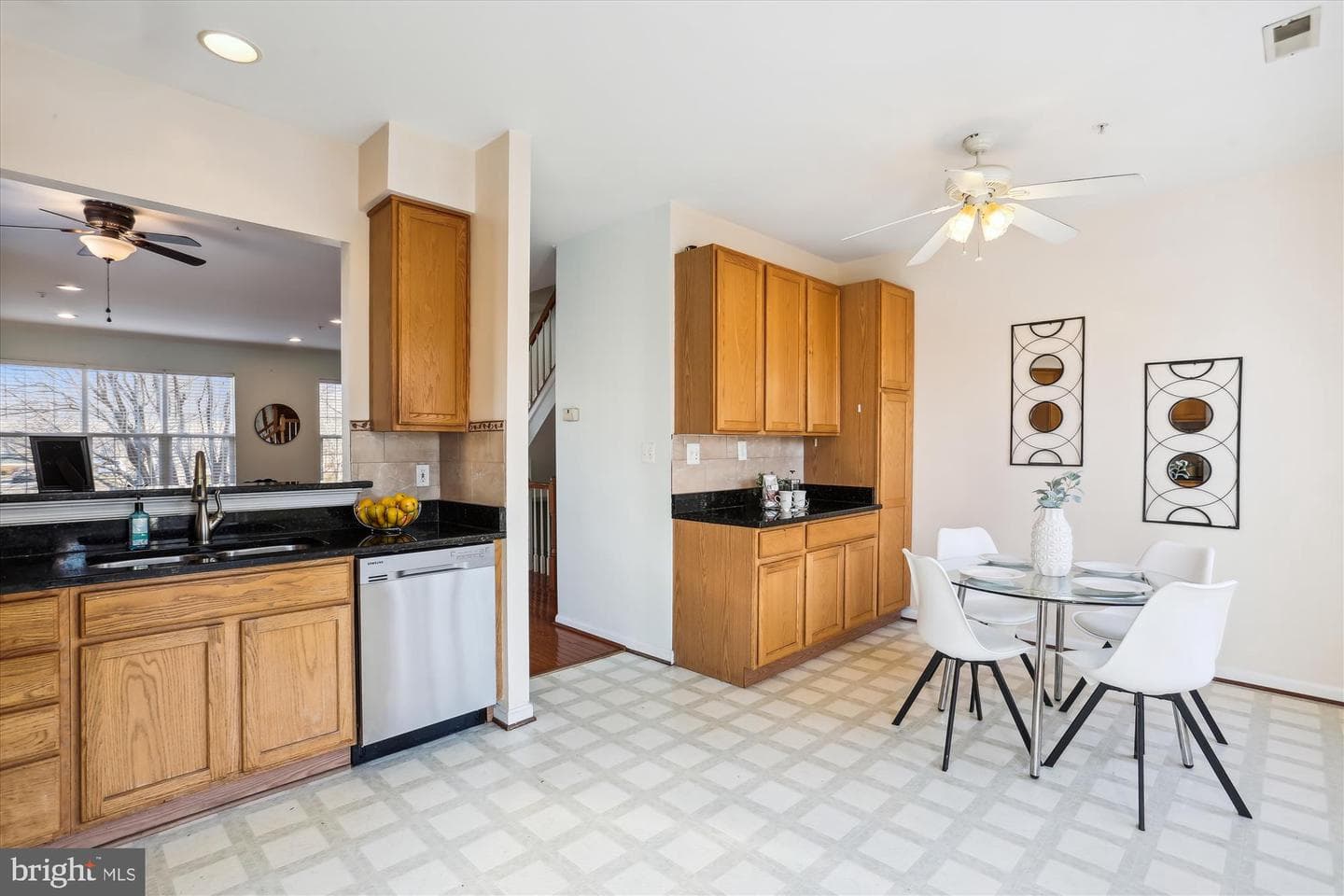 9712 Washingtonian Boulevard photo 11