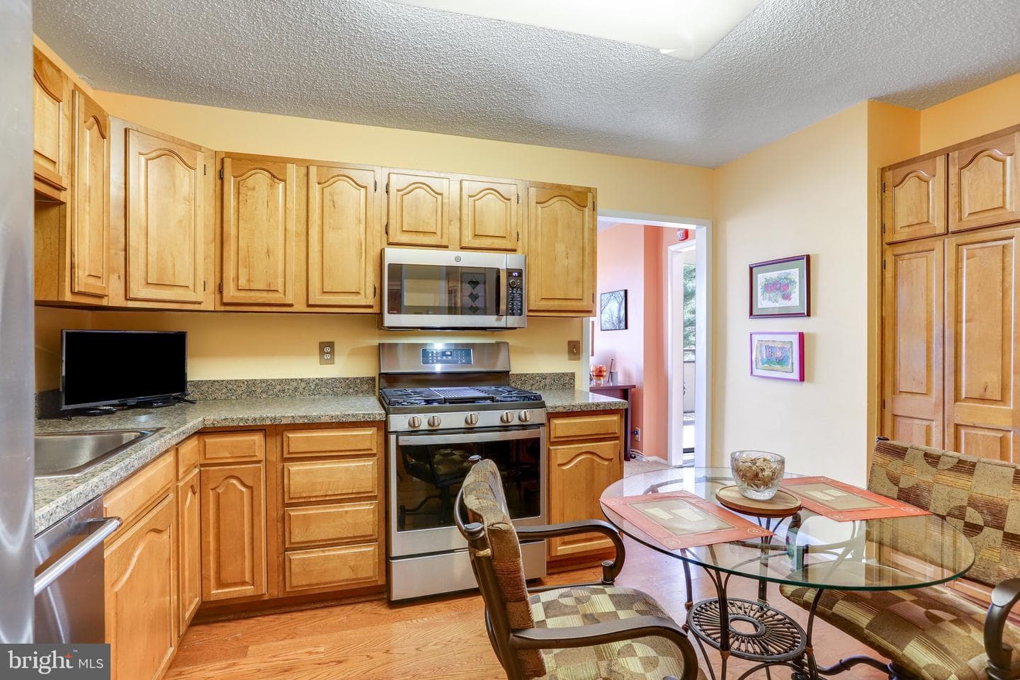 5225 Pooks Hill Road #328s photo 14