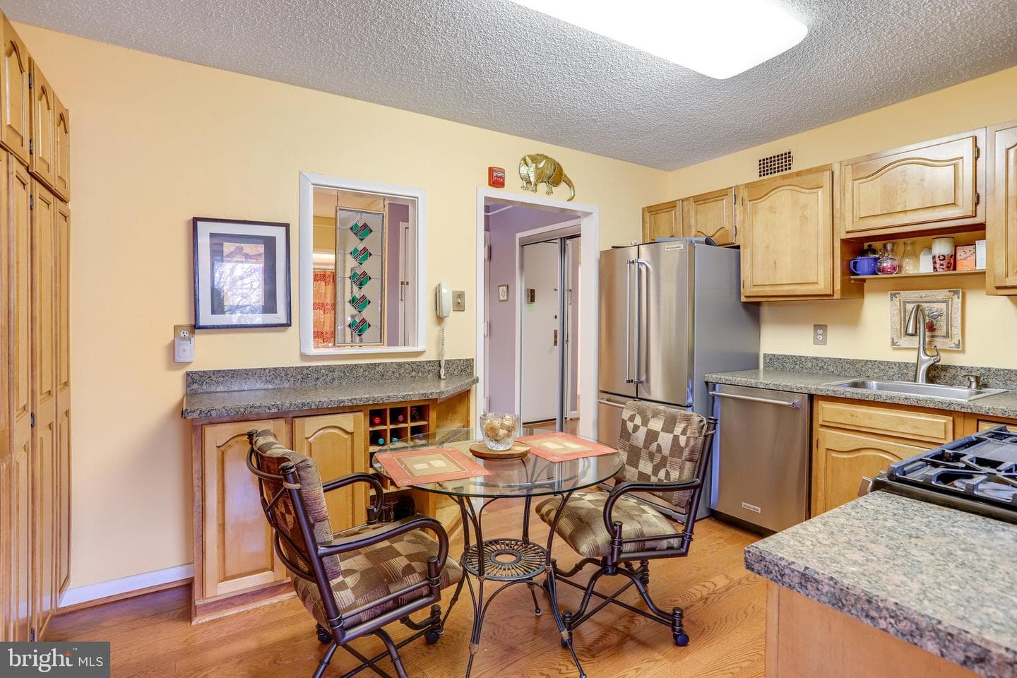 5225 Pooks Hill Road #328s photo 17