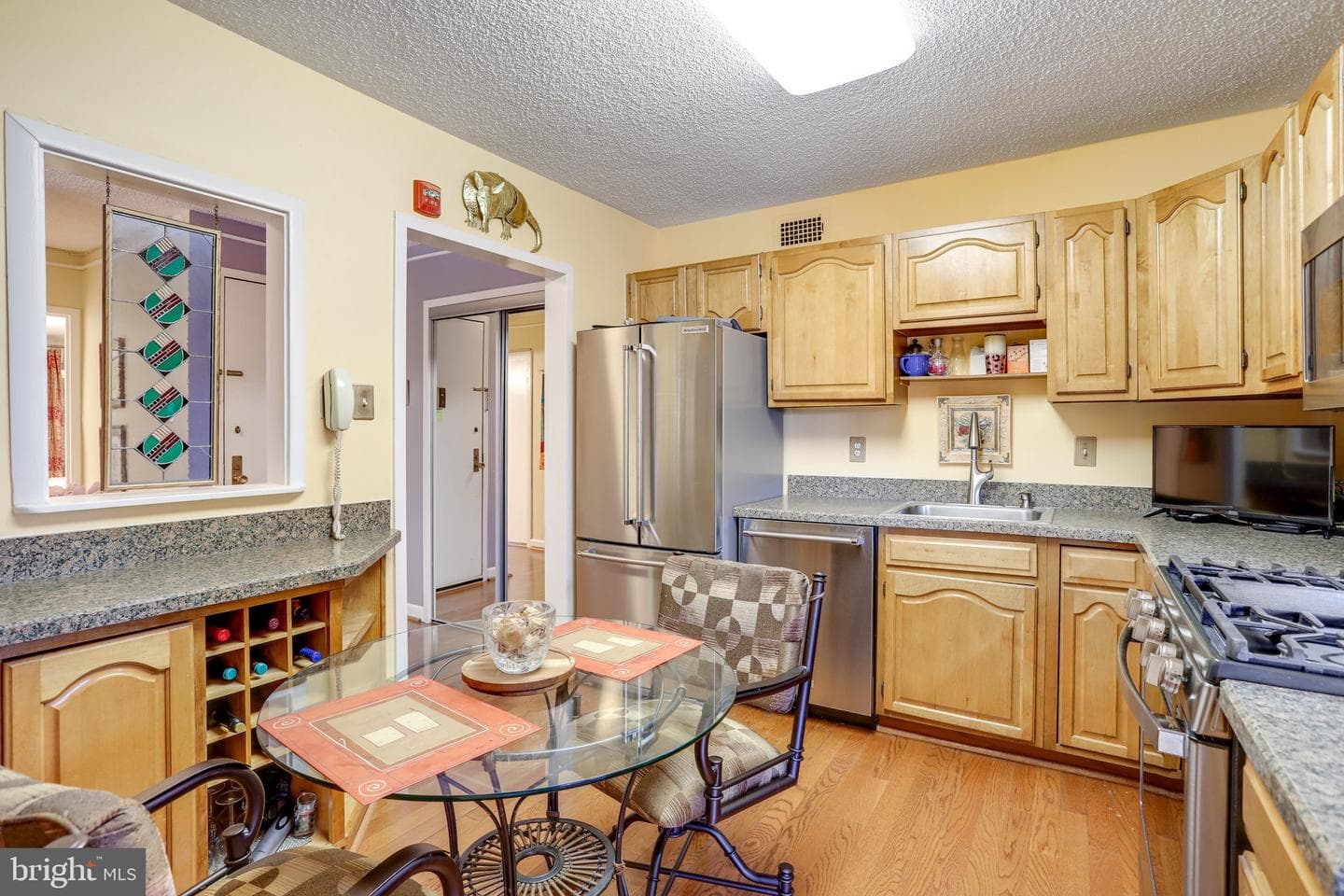 5225 Pooks Hill Road #328s photo 18