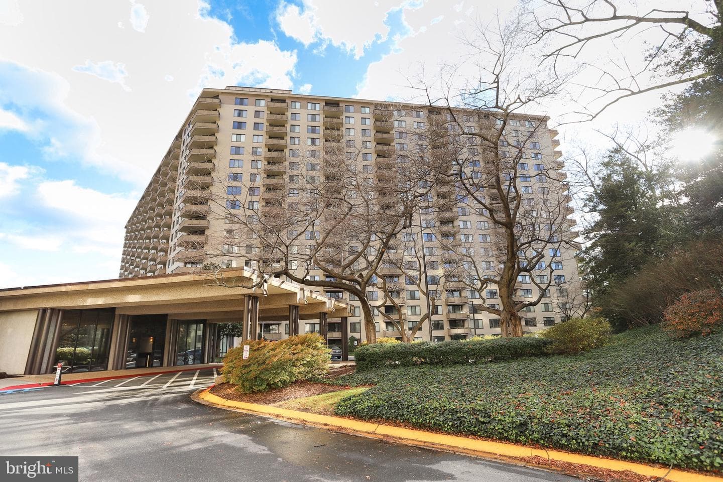 5225 Pooks Hill Road #328s photo 2
