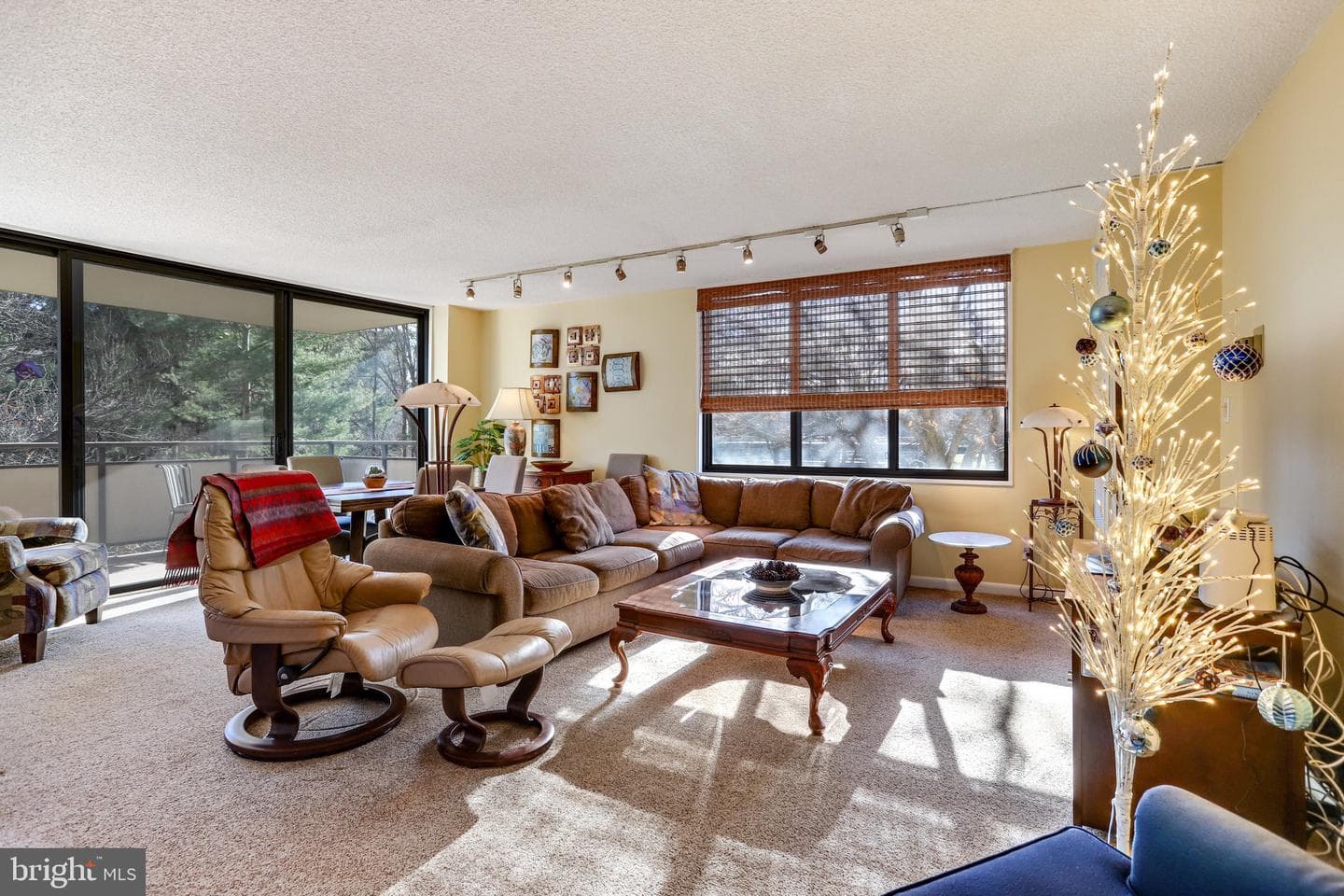 5225 Pooks Hill Road #328s photo 8